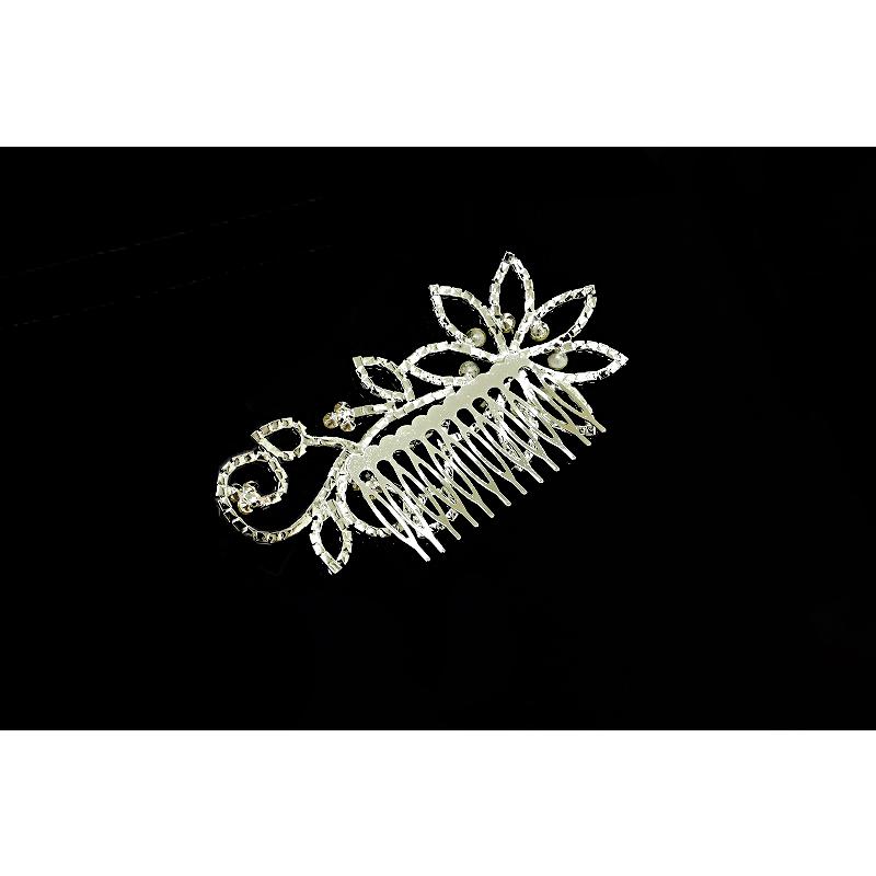 髪飾り 成人式 振袖 袴 花 かんざし シルバー コーム キラキラ ラインストーン おしゃれ かわいい 日本製 洋装 コーム型 和風 No.10-2808 - 画像 (6)